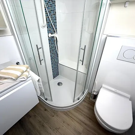 Διαμέρισμα Bismarckstrasse 5a, App 5 *
